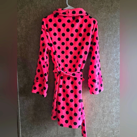 Victoria's Secret Robe - Picture 2 of 5